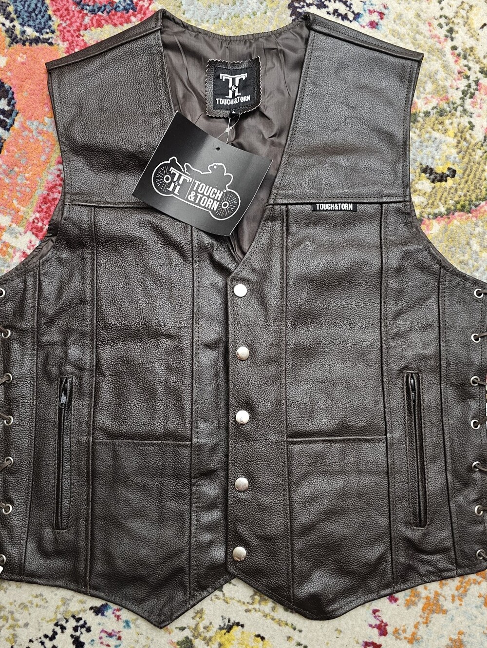Touch & Torn Motorcycle Vest Mens Large Leather Multi Pocket Leather Snap Button